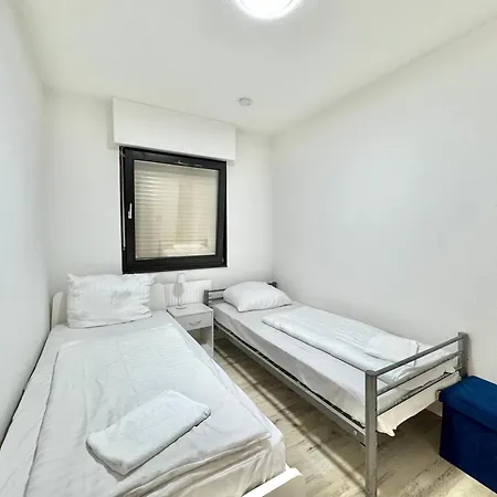 Villa Heusenstamm Villa *